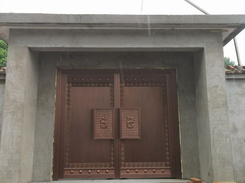 銅輝門(mén)窗簡(jiǎn)單介紹銅門(mén)的生產(chǎn)工藝